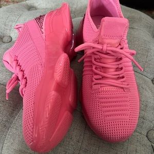 Pink chunky active sneakers from torrid never worn.